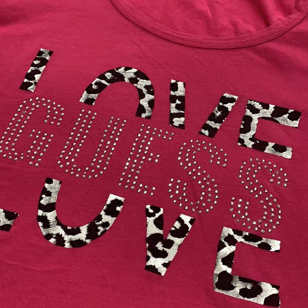 GUESS pink t-shirt - M